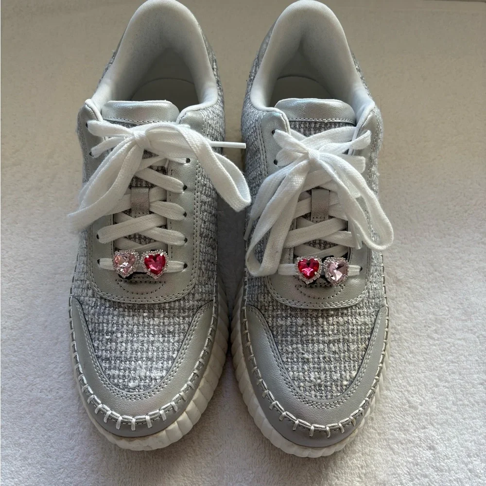 Universal Thread Lifestyle Sneakers Gray/Silver Free People shoe charm, W 9.5 - Picture 2 of 13
